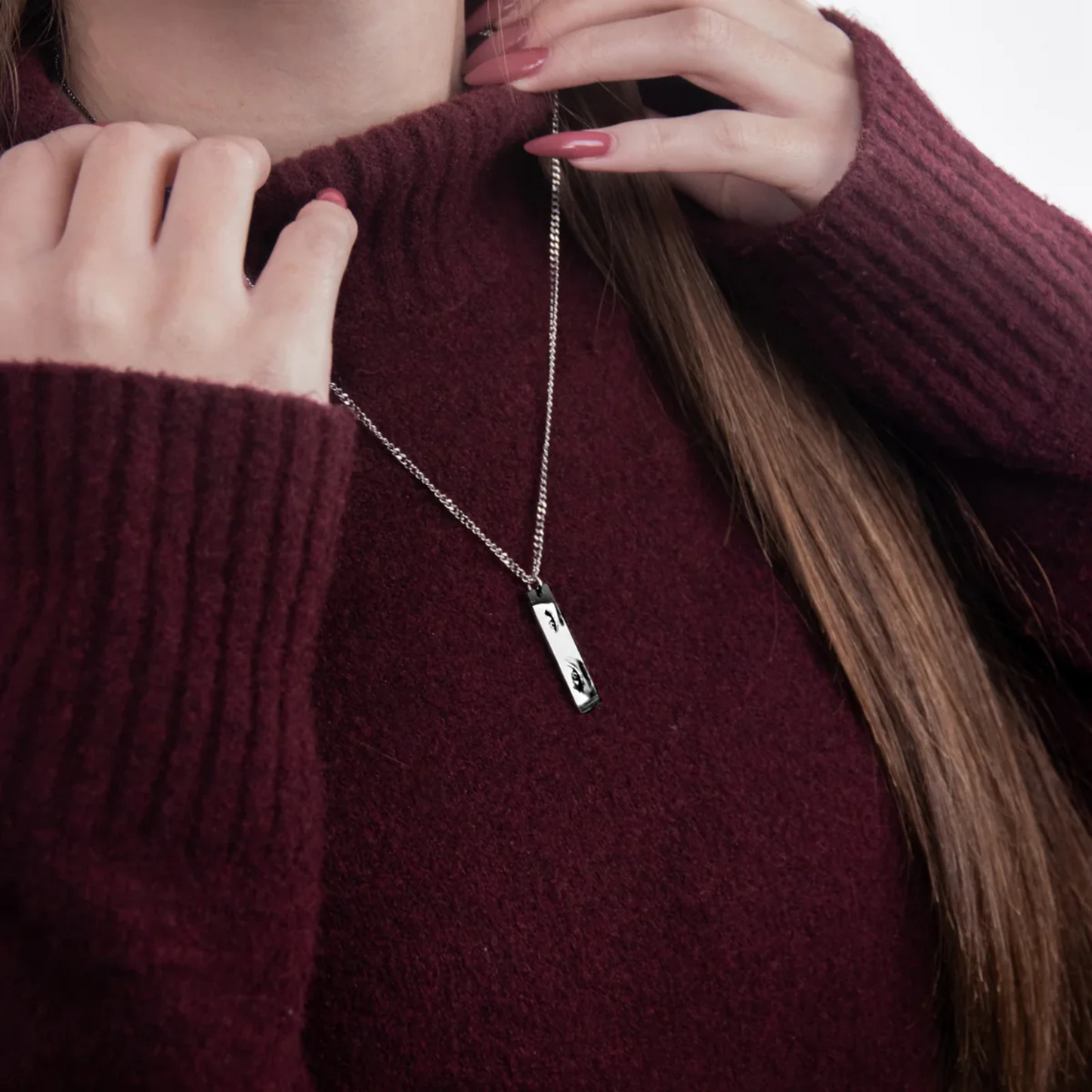 Lovers Gaze Necklace