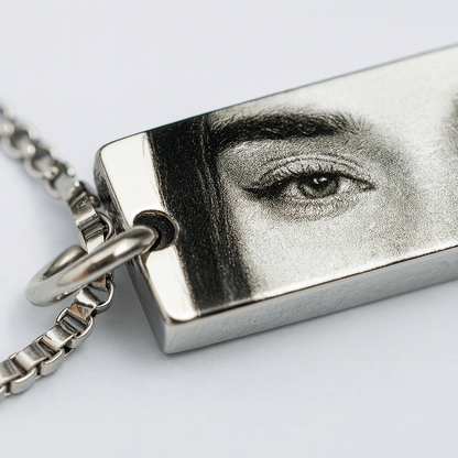 Lovers Gaze Necklace