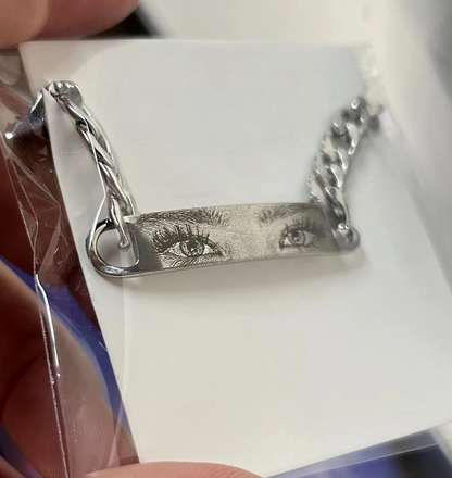 Lovers Gaze Necklace